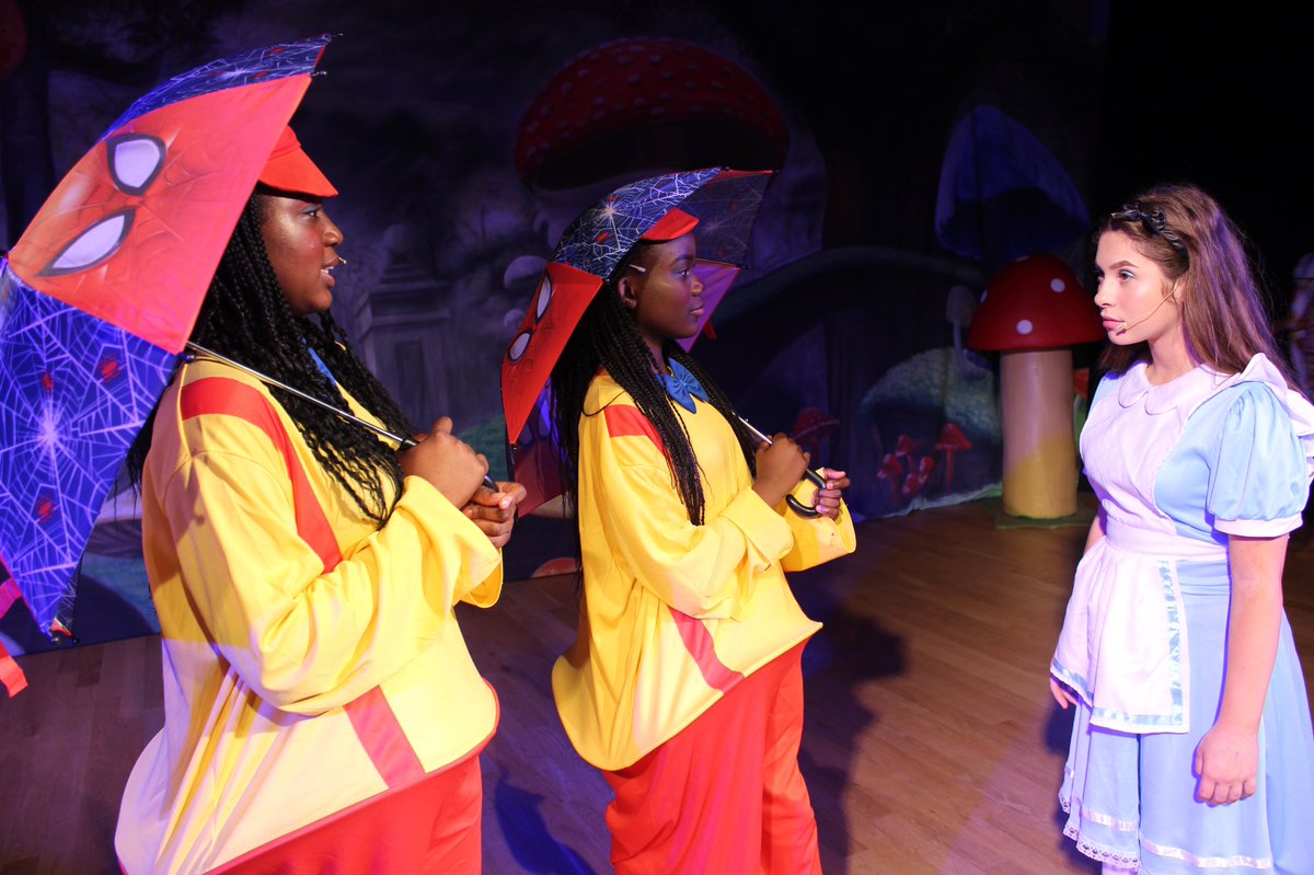 Arts in schools build confidence, create bonds, bring joy and laughter, promote self expression and develop creativity #EduArtsFest