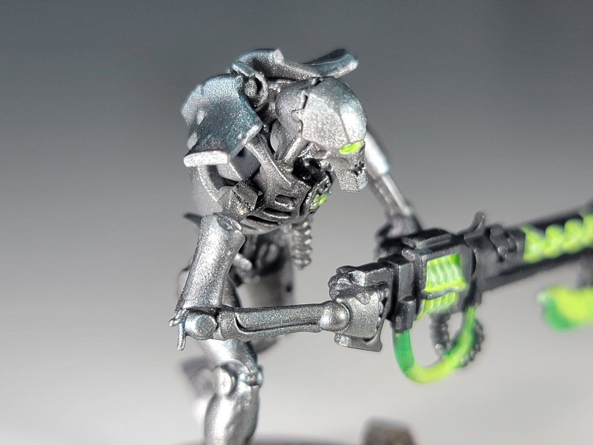 PlasticHobbies's tweet photo. Don't like the speed painting. Happy that the blue tint showed up. Necrons suck, too fragile. Friendly competition is fun. @SuperMachoJedi get your pics ready. We can do an unveiling zoom. PM me when ready. Up next in #IC2C parade ready marines. #warhammercommunity https://t.co/zN35IImsI8
