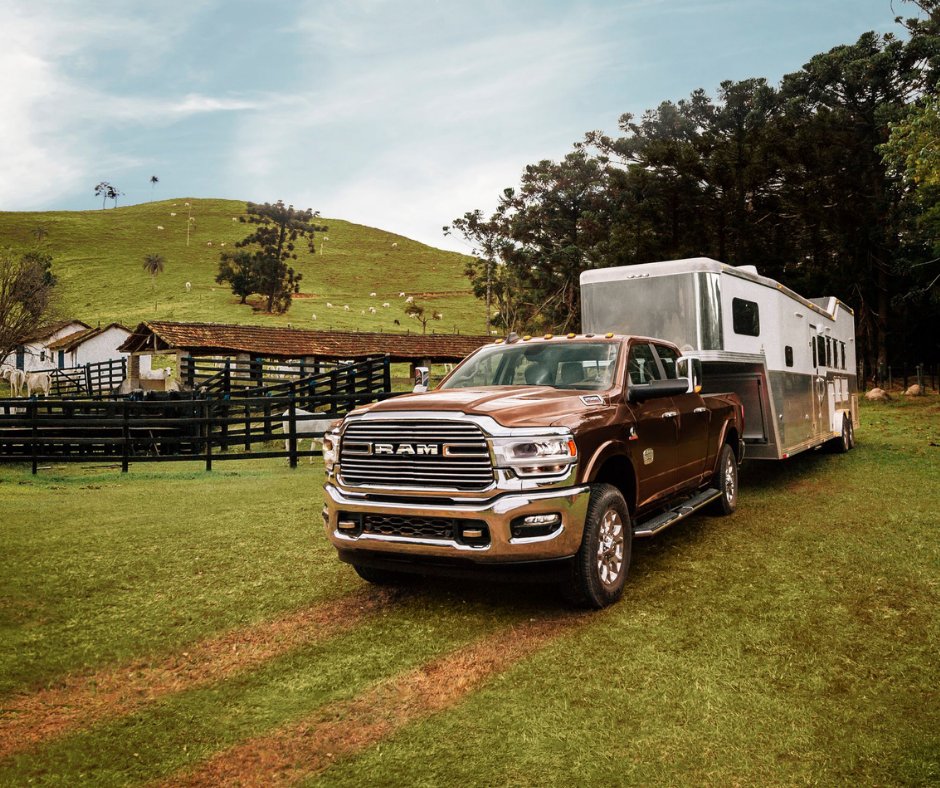 StellantisLATAM's tweet photo. A Ram lançou a série especial 2500 Rodeo no Brasil e em menos de 10 horas as 100 unidades se esgotaram! O modelo tem preparação exclusiva para rebocar trailers de até quase 8 toneladas!🤠#Ram2500Rodeo #RamBrasil #Ram2500 #Rodeio #Picape https://t.co/ltZ9m8JnhE