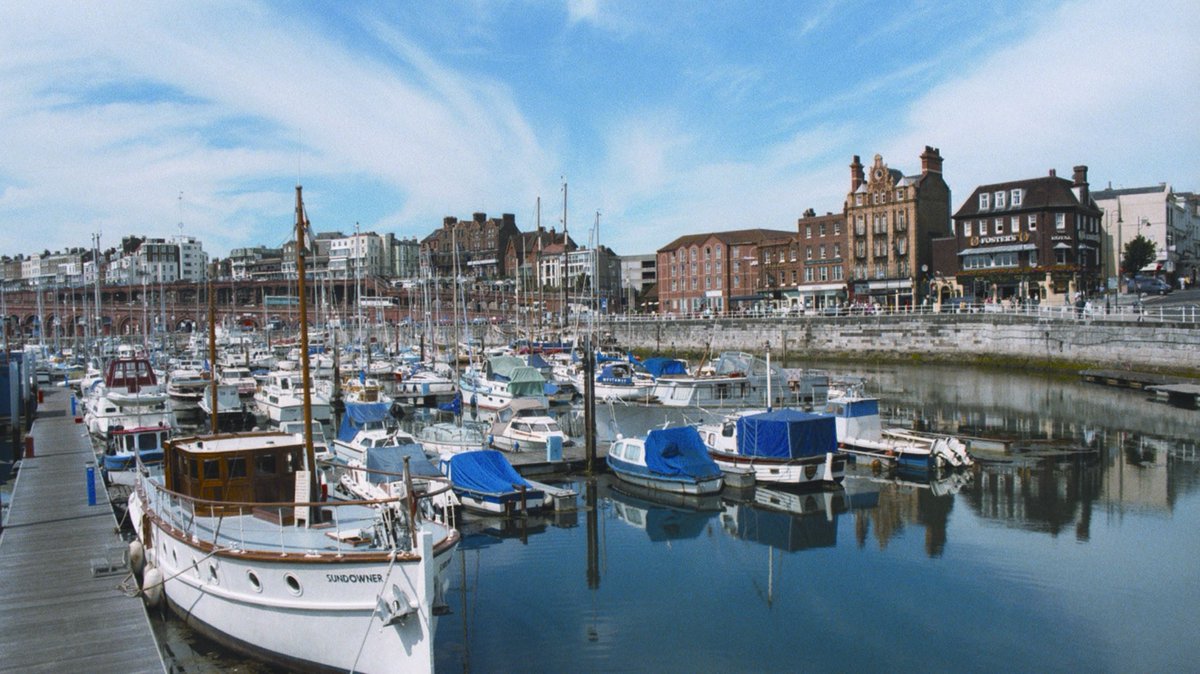 MilesandBarr's tweet photo. We're pleased to announce that we are sponsoring Ramsgate Week 2021, Kent's friendly regatta ⛵

#RamsgateWeek will take place between 18-23 July, and we're so excited for the safe return of sailing this summer!

📸 @VisitKent 

#kentestateagents #kent #milesandbarr #ramsgate https://t.co/kHZu9wwxm9