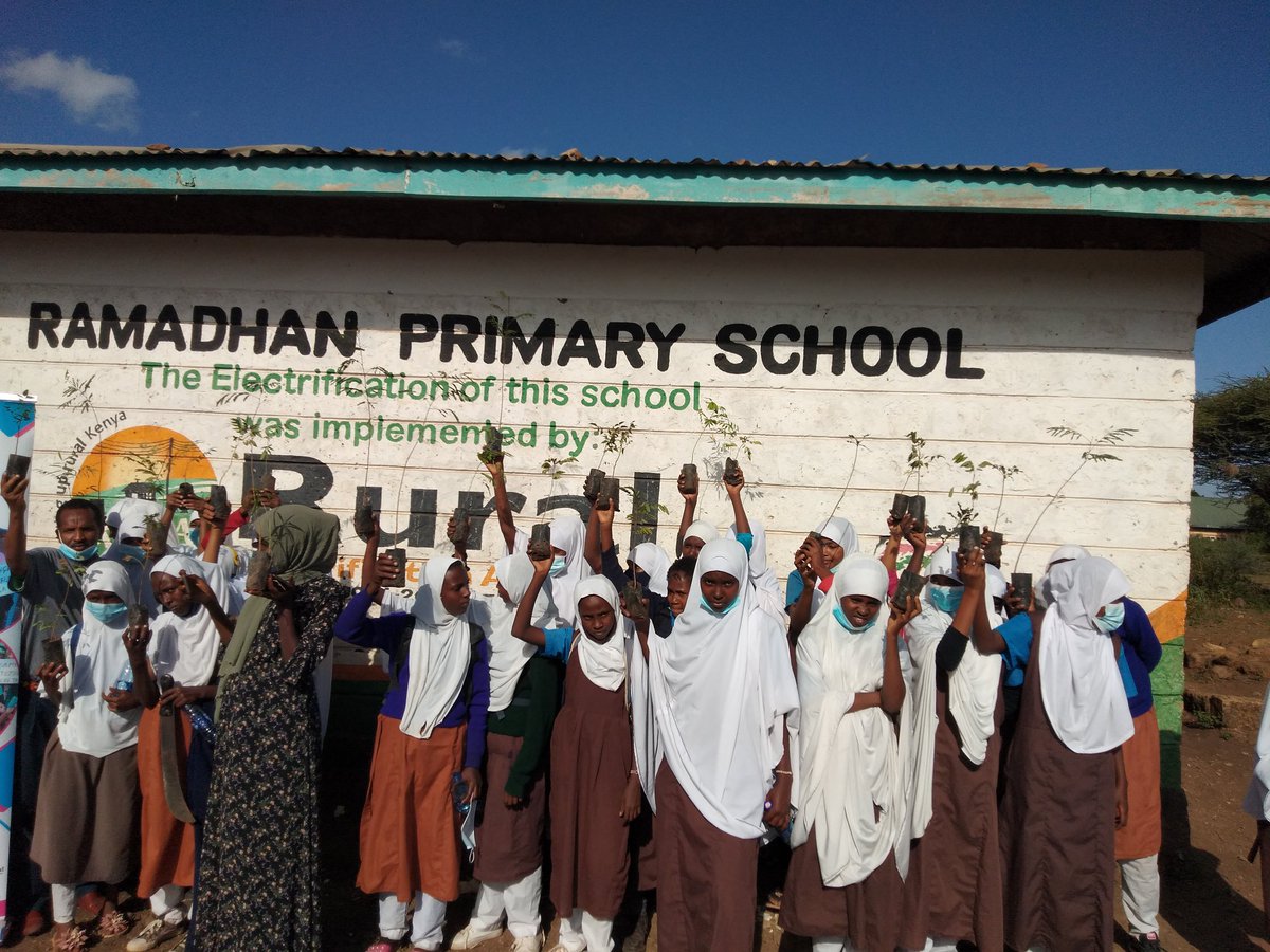 Ict011's tweet photo. We are so grateful to partner with @NYC_YouthVoice to mark the launch of an innitiative of #GreenKenyaWithNYC at Ramadhan primary school in Isiolo county 🙏.
@RoySasaka 
@CCF_Kenya 
@Asly_Amina 
@kiptoochemoiwo 
@nadia_abdalla_ 
@GalgaluGollo
@Salesajr2 
@Mushy93610732 https://t.co/UFCguB3iRV