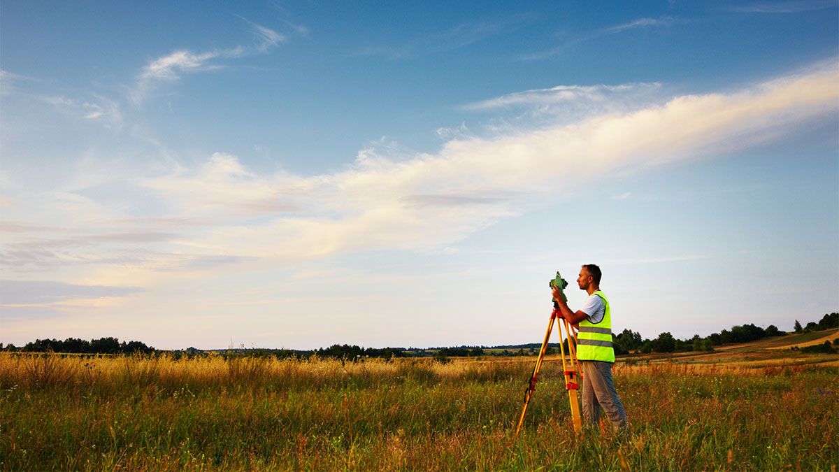 TetraTech's tweet photo. Throughout June, we will share tools, resources, and information to help keep you present, focused, and safe every day. #SafetyMonth #SafeEveryDay https://t.co/40FozBJxnk