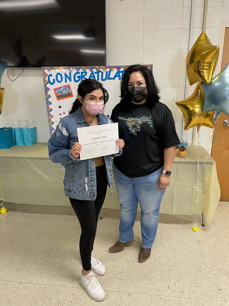 MemorialCTE's tweet photo. Texas Substitute Certicate was earned by these students! @Pride_Mustangs @BeccaBechtold @ramjrcastillo https://t.co/ENhwCXKl86