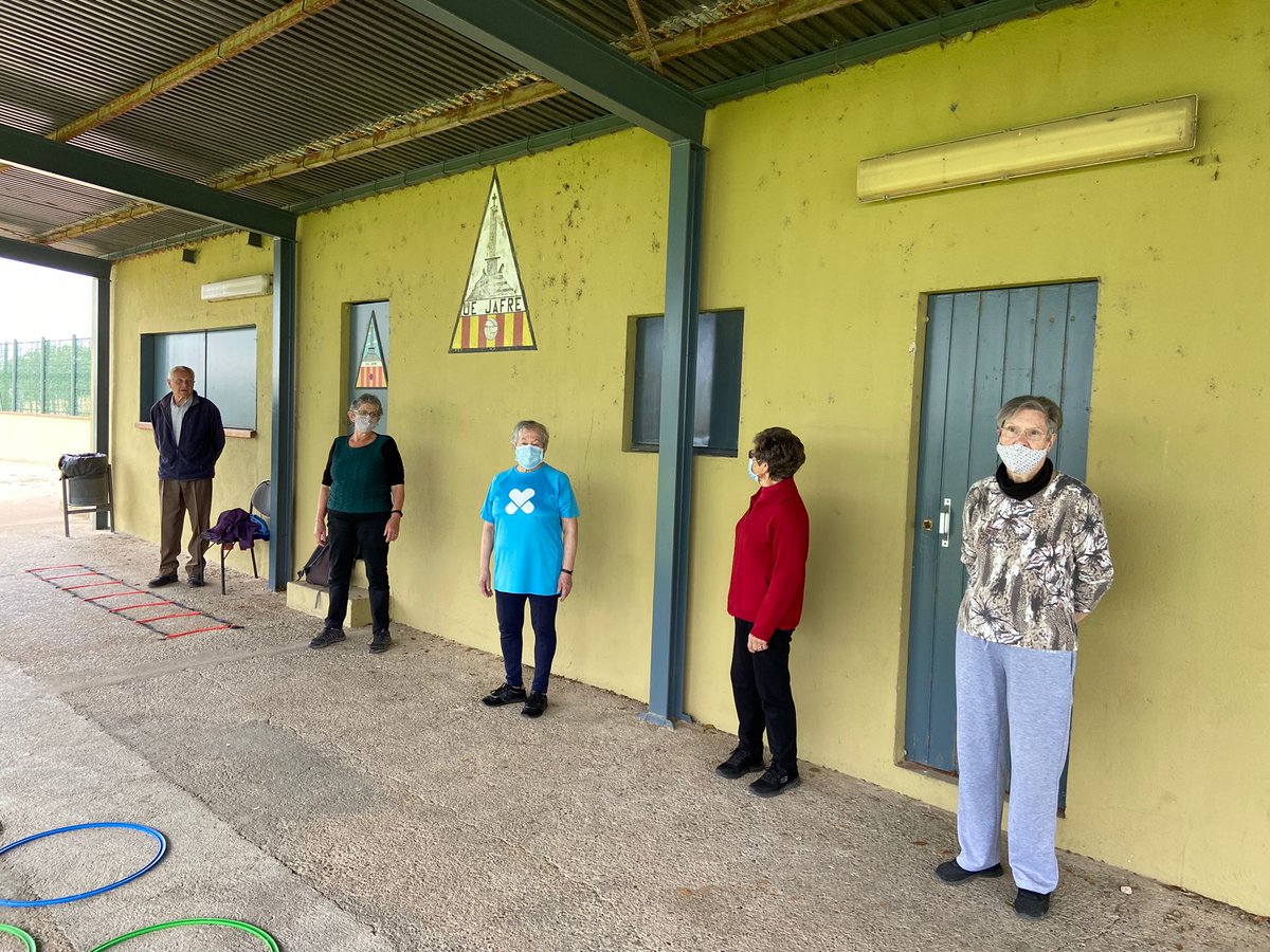 UrbanSalut's tweet photo. Dinamitzacions a Garriguella, Gualta, Jafre i La Pera durant el mes de Maig 2021. Sempre respectant les distàncies de seguretat i amb mascareta. @AjGarriguella @AjGualta @jafre #lapera @Dipsalut https://t.co/frwGVS7jkD