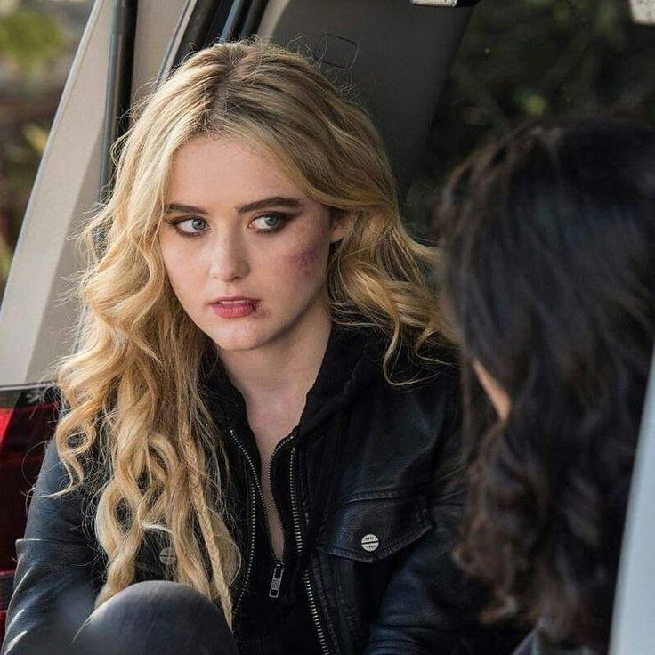 Кэтрин ньютон клэр новак. Клэр сверхъестественное. Кэтрин ньютон сверхъестественное. Kathryn newton сверхъестественное. Кэтрин ньютон сверхъестественное.