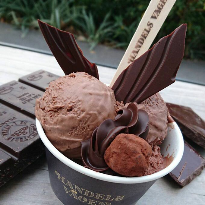 orderformoa's tweet photo. order: cake and ice cream
for: @jeon_jyotika_17 
from: yeonjun https://t.co/1GJwoL3R3l