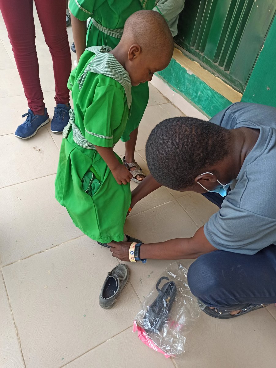 Thresholdlf's tweet photo. Soul to Sole.

#OneSchoolataTime
#QualityEducation
#EducationIsKey
#CreatingABetterWorld
#Colour-A-Soul https://t.co/hMpgaaUNIz