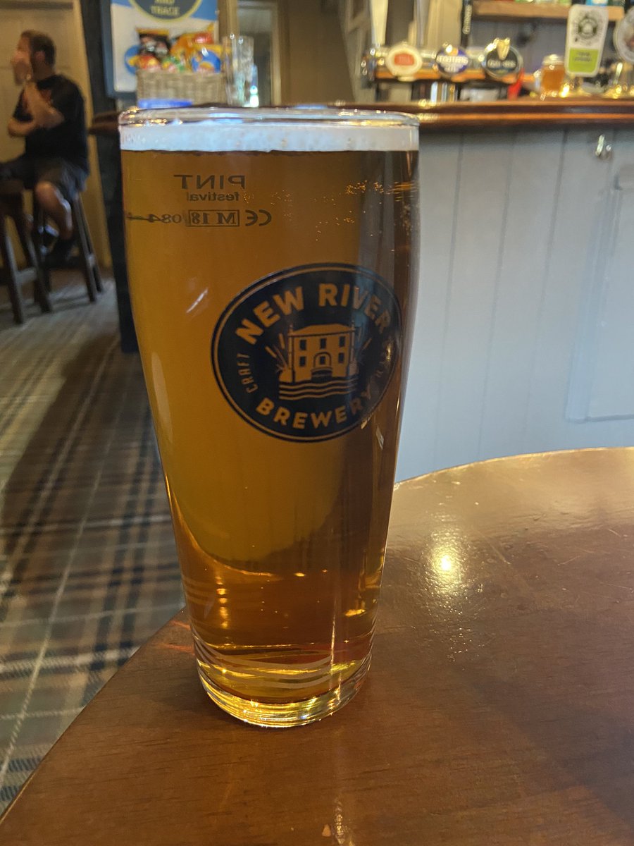 Great to be drinking a pint of <a href="/newriverbrewery/">New River Brewery</a> Twin Spring in the @High_Oak again!