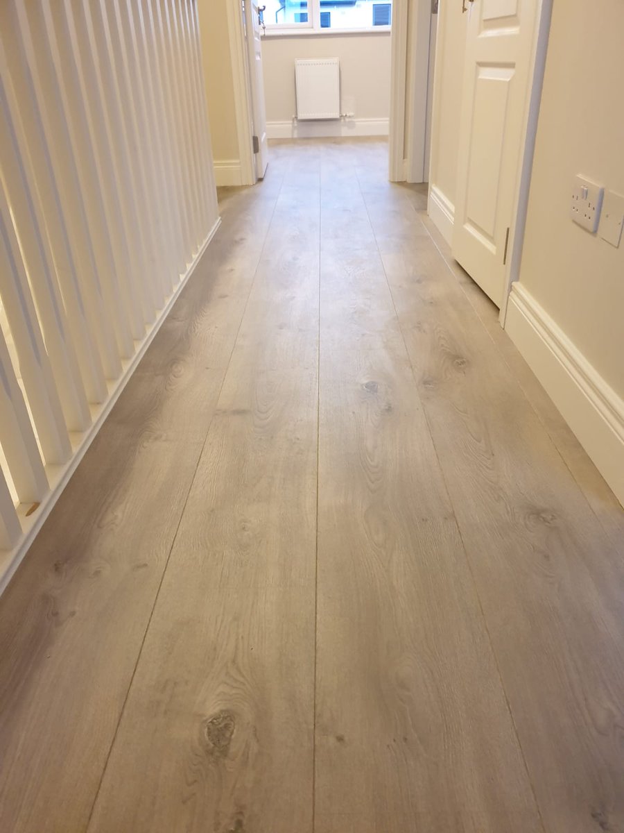 FloorDesignLtd's tweet photo. Recently supplied for this new build home, the beautiful Platinum Blond Oak decor from European manufacturer Balterio. This super-stylish and extremely durable laminate floor has the added benefit of a matching end joint, allowing you to create the illusion of an endless plank. https://t.co/EVEiA4qakJ