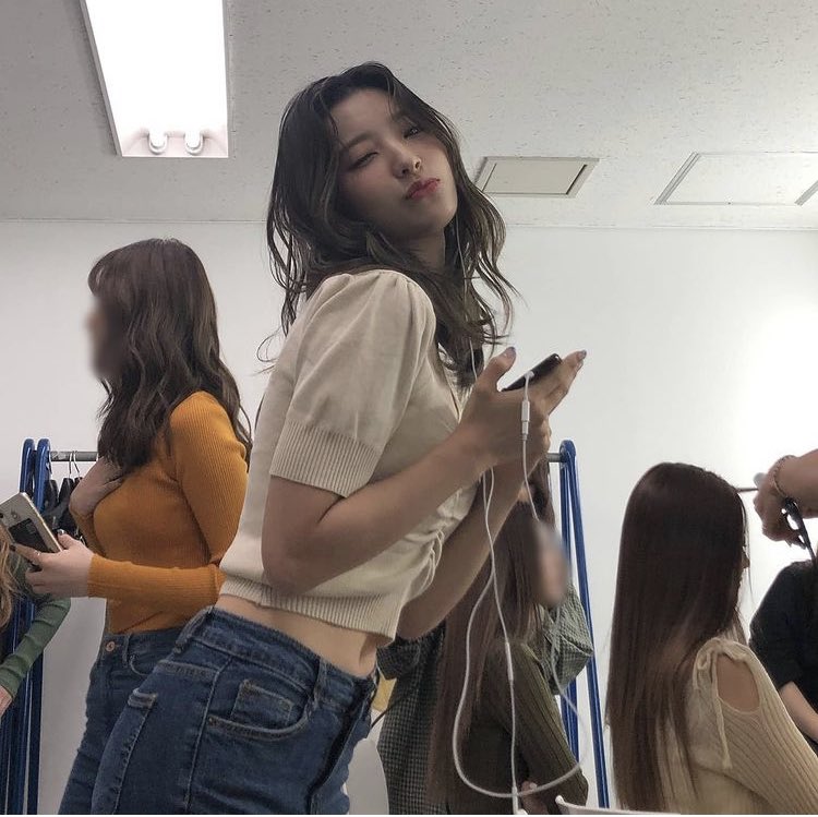 romrom_n's tweet photo. ᴛᴀɢ-🦊

ʟᴇᴇ sᴀᴇʀᴏᴍ / ♀/ -05 / 

♡or✎or↻でお迎えいきますｰ‼︎

#fromis_9
#fromis_9好きな人と繋がりたい 
#froverさんと繋がりたい
#frover https://t.co/0m7UlwrB6u