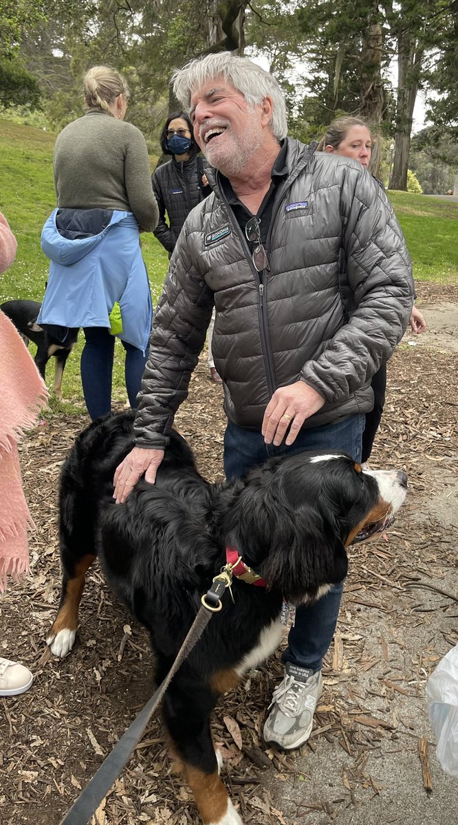 My postdoctoral advisor met my daughter! 🐶😂 #academicpup <a href="/kickassscience1/">Jeff Bluestone</a>