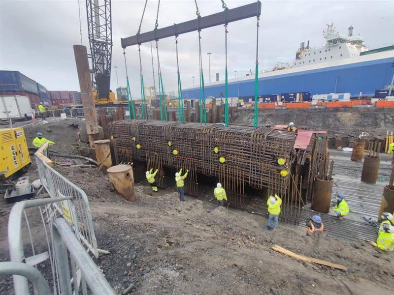 midland_steel's tweet photo. 📢Voting is still open for our Dublin Port Anchor Block project in this year's UK Tekla Software Awards 2021 for the Public Choice Award.
Read more about this project here: https://t.co/dV4teJFzaO
#BIM #rebardetailing #modularconstruction #FasterFix #teklaawards #trimble https://t.co/iKCTRalfFp