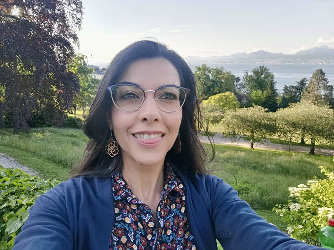 Bon week-end &agrave; tous 🤗 https://t.co/hqF168HRrR