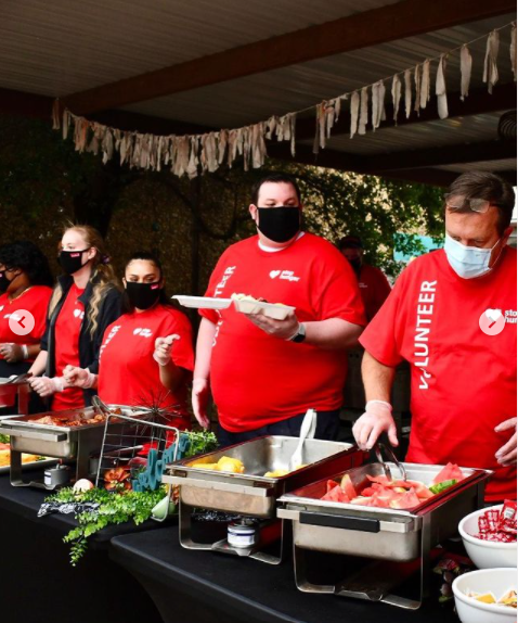 StopHungerUSA's tweet photo. Congratulations to the winners of the 2021 #Servathon Photo Contest! The teams at William and Mary, Chevron, and UMHB took the top spots this year and we are so thankful for their dedication to their communities and #StopHunger! https://t.co/bYBGQCrgmv