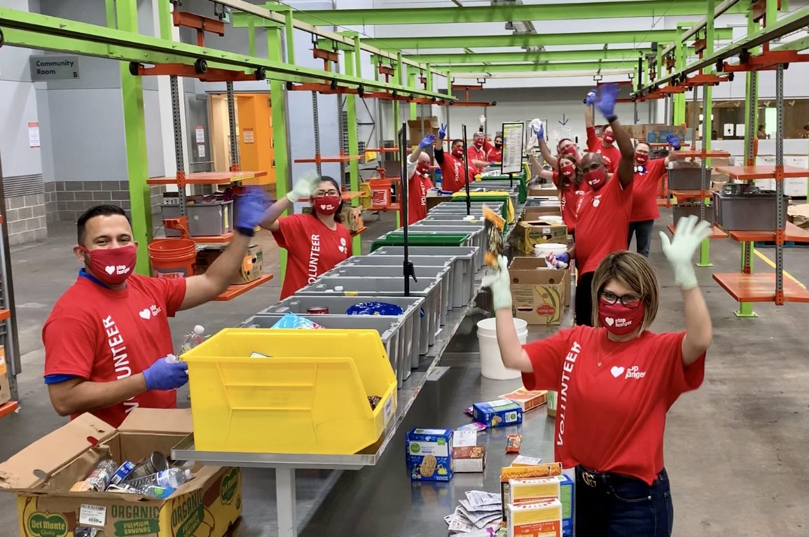 StopHungerUSA's tweet photo. Congratulations to the winners of the 2021 #Servathon Photo Contest! The teams at William and Mary, Chevron, and UMHB took the top spots this year and we are so thankful for their dedication to their communities and #StopHunger! https://t.co/bYBGQCrgmv