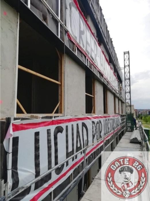 Gate26udl's tweet photo. CUANTO MÁS DIFÍCIL ES LA VICTORIA, MAYOR ES LA FELICIDAD DE GANAR ⚔⚪🔴
#Gate26 #Udlog @viejofondo09 @UDLogrones https://t.co/gHM44Mk0jo