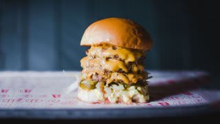 Friday... go big or go home 😌🤤

Add an extra pattie to any of our burgers across all platforms 🍔🙌