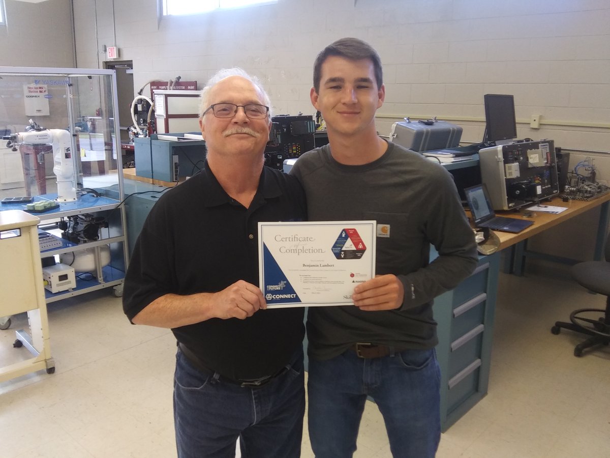 TCATOneida's tweet image. Congratulations to Industrial Maintenance students Greg Smith and Benji Lambert as well as Building Construction student Terry Stephens on completing their Skills USA Connect To My Future Certification!! These students have worked diligently, and they continue to be successful.