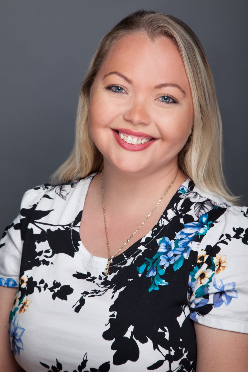 KeiserU's tweet photo. Three-time #KeiserGrad from #KeiserU Orlando, Kristen, graduated with a Master of Science in Education – Allied Health Teaching and Leadership and a 4.0 GPA. Today, she works as a lab manager at Advent Health. Congratulations Kristen!
*Photo courtesy: Advent Health https://t.co/mYuYrCZcHl
