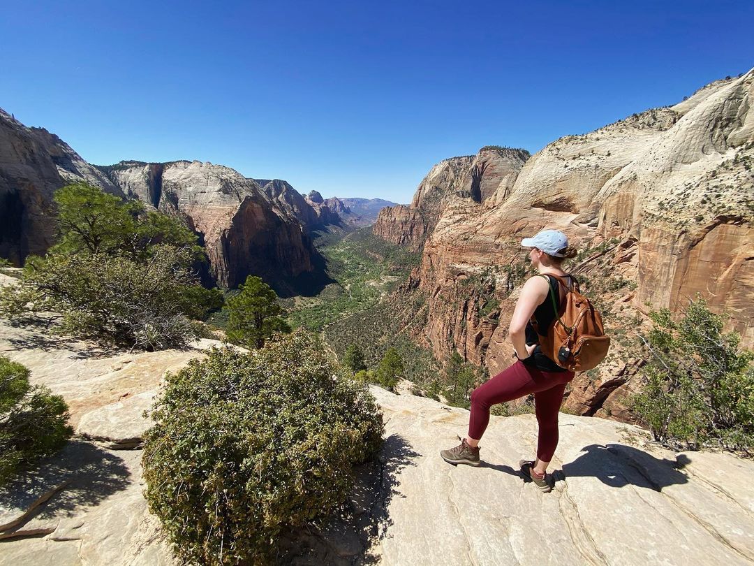 TEFLAcademyUK's tweet photo. Ready for your next adventure? This #MapReadingWeek, we're encouraging you to take the first step towards a new chapter overseas 🌎

Enrol in a #TEFL course today and work on getting your ticket to the rest of the world ✈️ https://t.co/DA8plh1wsG

📍 Utah 
📸 Alumna Hailey https://t.co/84UHOdRT1W