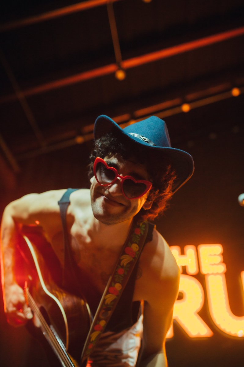 Adam Melchor tweet media