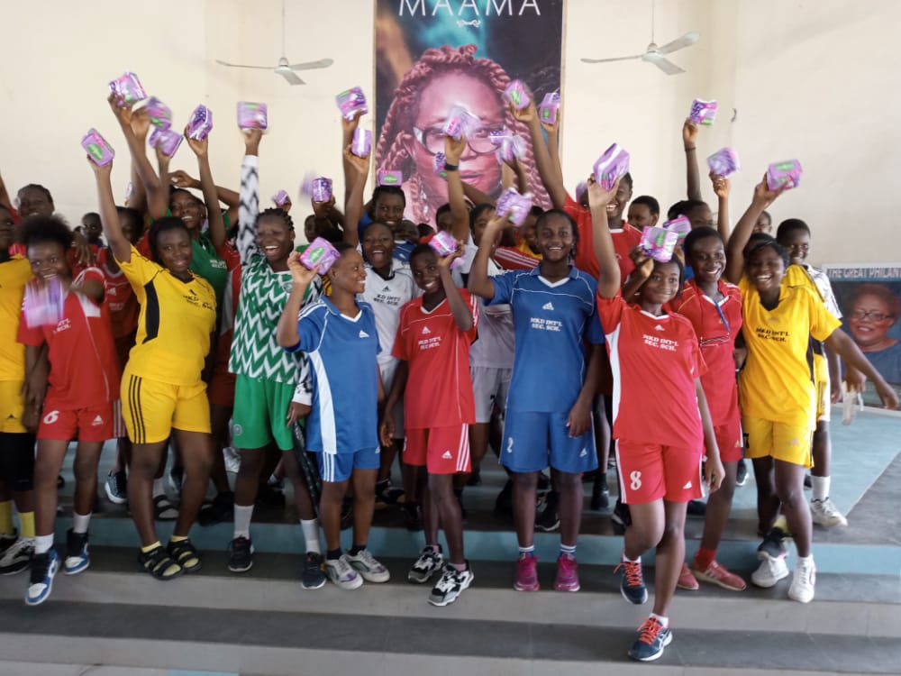 DevTrainNg's tweet photo. It was an awesome opportunity to raise awareness on menstrual health and hygiene at St Catherine UBE Junior School and Makurdi International School, Makurdi, Benue State.

#ItsTimeForAction
#WorldMenstrualHygieneDay
#SustainableYouthDevelopment https://t.co/bveVmEr1th