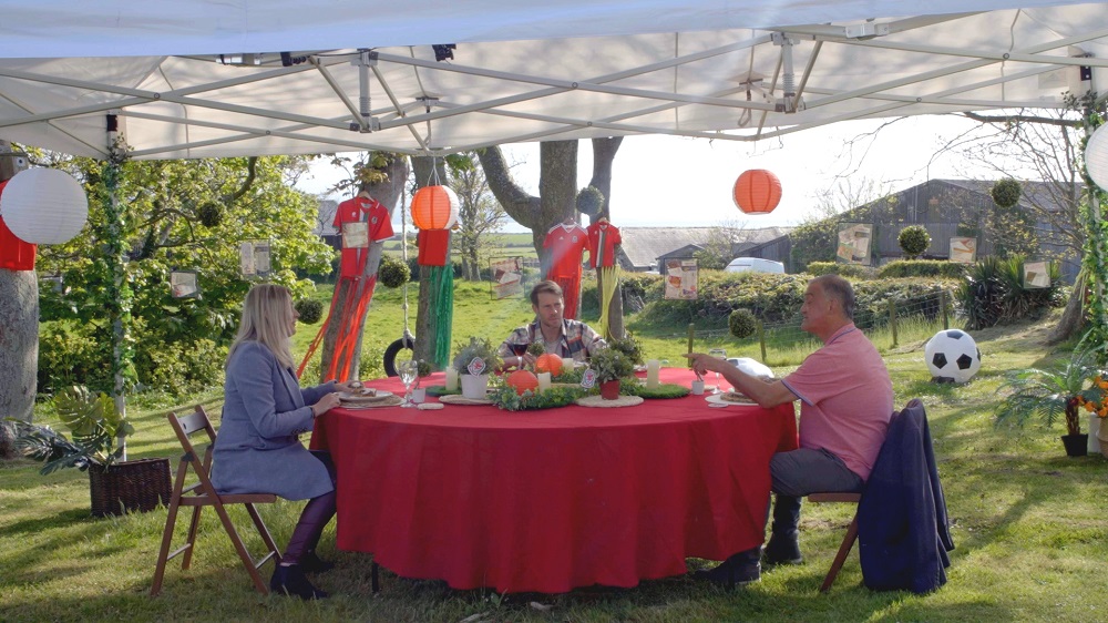 ywasgS4Cpress's tweet photo. Beth sydd ymlaen ar @S4C wythnos yma?
Coming up on #S4C this week...
🏛️ #YrAmgueddfa
🍽️ #BwrddiDri
🏴 #IaitharDaith
📰 Darllenwch Becyn y Wasg W22 yma:
https://t.co/urifo1Dn3m
📰 Read our W22 Press Pack here:
https://t.co/OnYSltAWsu https://t.co/qKTW6Ztg2b