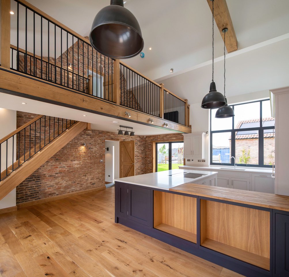 Delighted to have exchanged contracts on the sale of The Granary at Sutton on the Forest. What a difference to when we bought it #barnconversions #newhomes #York <a href="/lhlgroup/">LHL GROUP</a> <a href="/Blenkinandco/">Blenkin & Co</a> @LangleysLaw <a href="/TheSTHome/">Sunday Times Home</a>