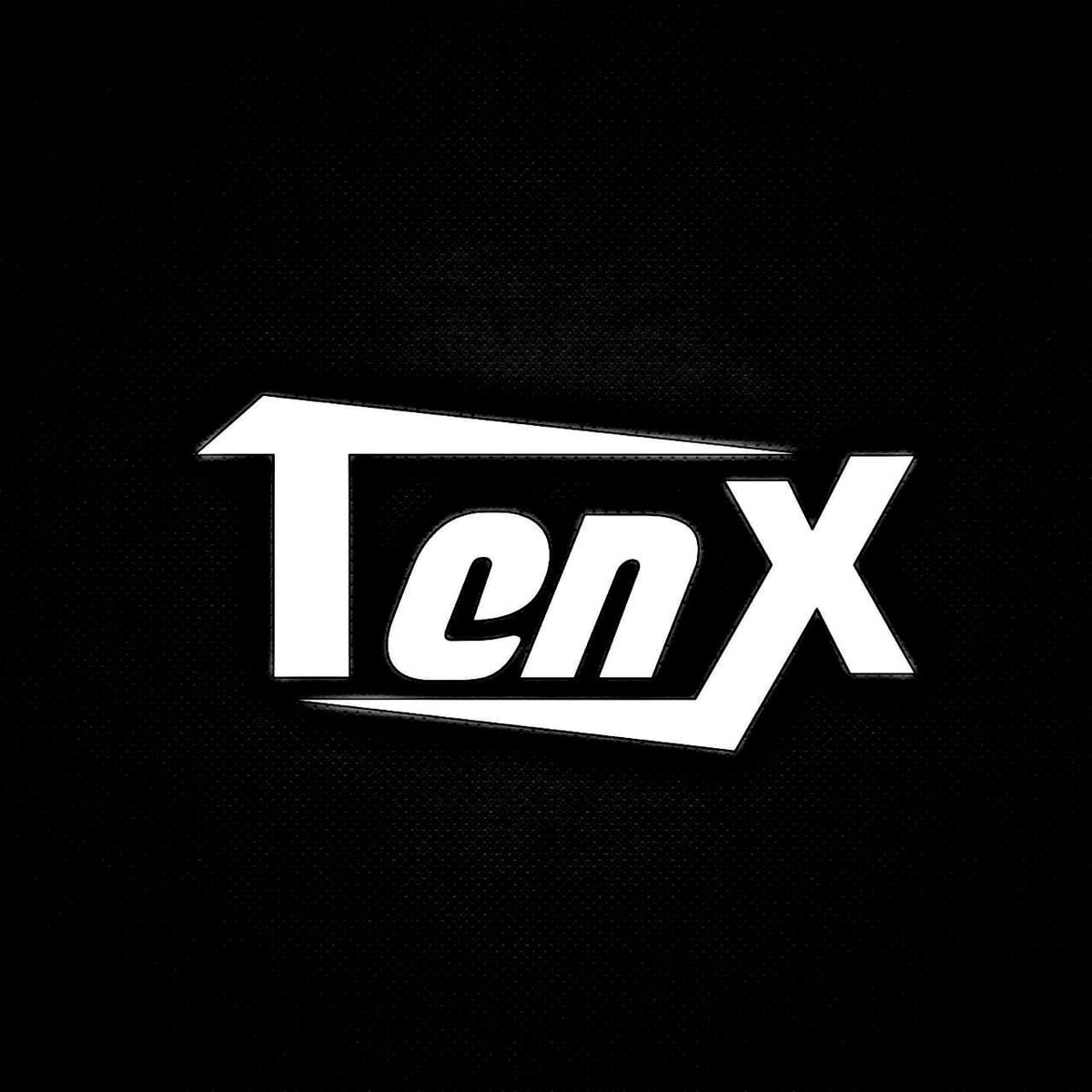 Kixhore_'s tweet photo. #NewProfilePic https://t.co/xfU7yE60lw
