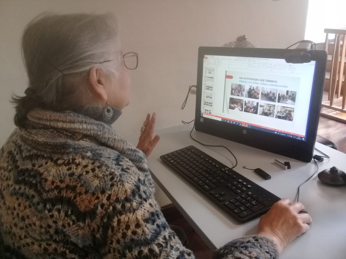 CulturaCUE's tweet photo. 📝 | #BlogCultural 

La Red de Casas Patrimoniales Municipales, inició un importante trabajo de mediaciones educativas dirigidas a estudiantes, quienes aprenden sobre la riqueza de nuestro patrimonio.

Conoce más sobre esta iniciativa aquí 👉: https://t.co/yxNSipi1eU https://t.co/D4R7QWp2vG