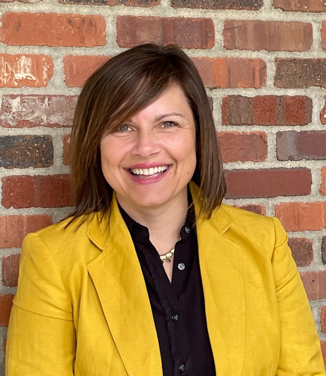 I am pleased to announce that Ms. Kelly Braun has accepted the position as the assistant principal for <a href="/ByronBearsHS/">Byron High School</a>. Since 2012 @KM_DTL has been the Director of Teaching &amp; Learning of the <a href="/District204/">KM Schools</a> schools. Please join me in welcoming Ms. Braun to <a href="/ByronBearsHS/">Byron High School</a>. #ByronBears