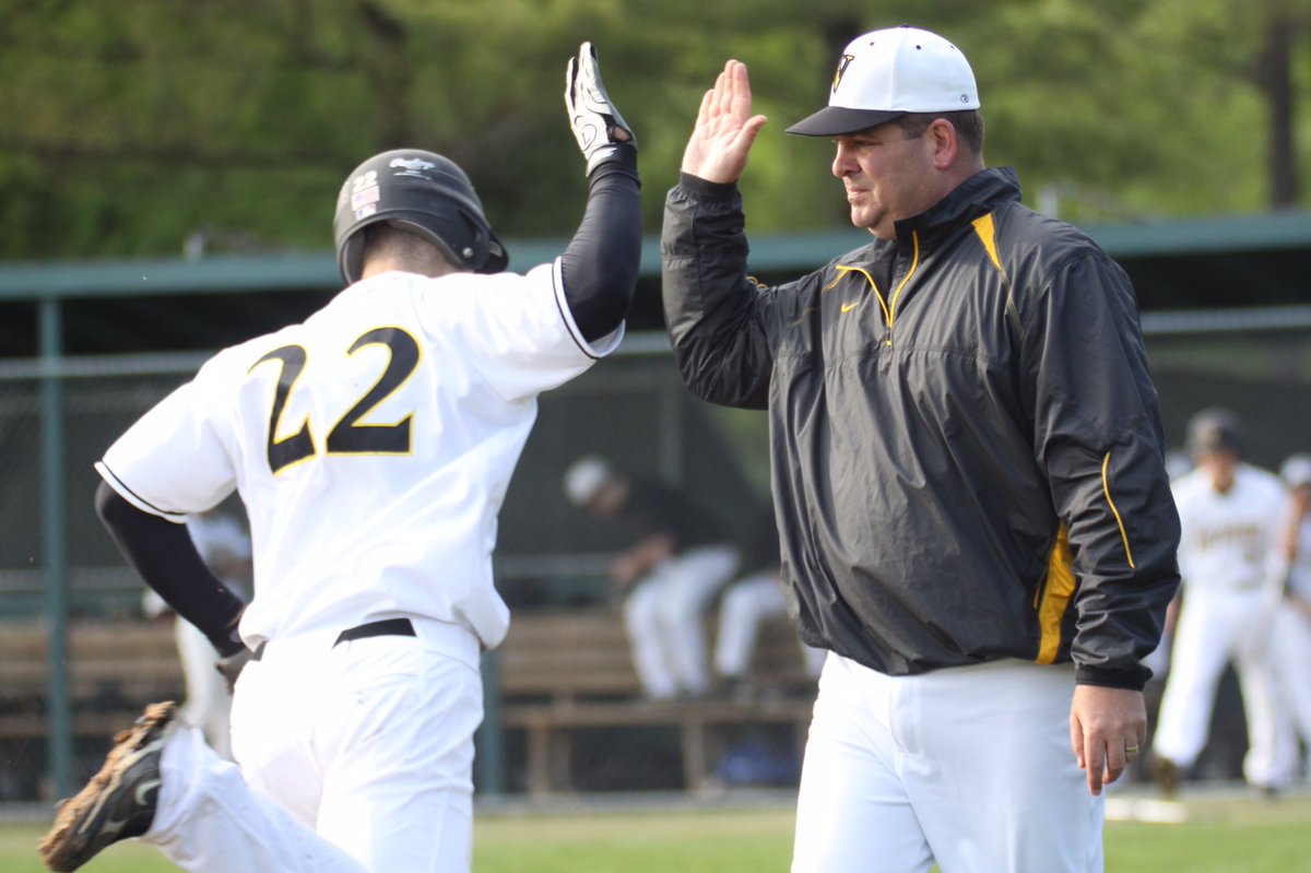 Coach_Brown_18's tweet photo. Congratulations to Coach Brown on being named MCC Coach-of-the-Year by his fellow MCC Coaches. https://t.co/t4VcFHUzwn