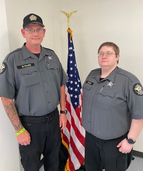 ClarkeCoSheriff's tweet photo. Welcome new CCSO team members Deputy William Palmer and Detention Officer Susie Gordon, here participating in our New Deputy Orientation. All uniformed members are required to complete First Aid / CPR / AED training. https://t.co/05DdRThaDA