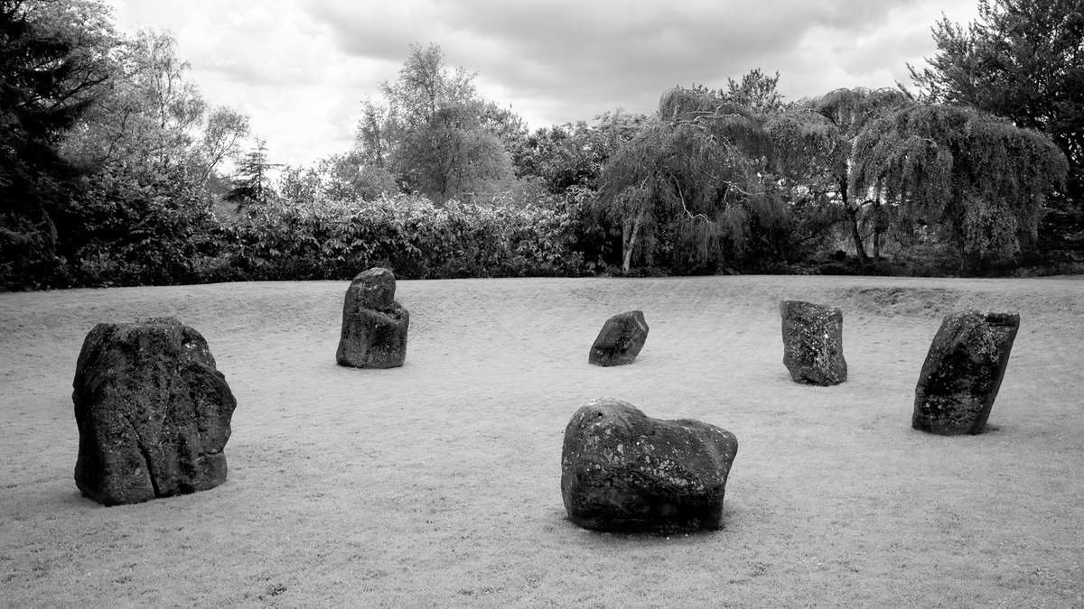 pocketpics's tweet photo. Hazelbury Manor Gardens, Box in Wiltshire https://t.co/Ppti1frEot