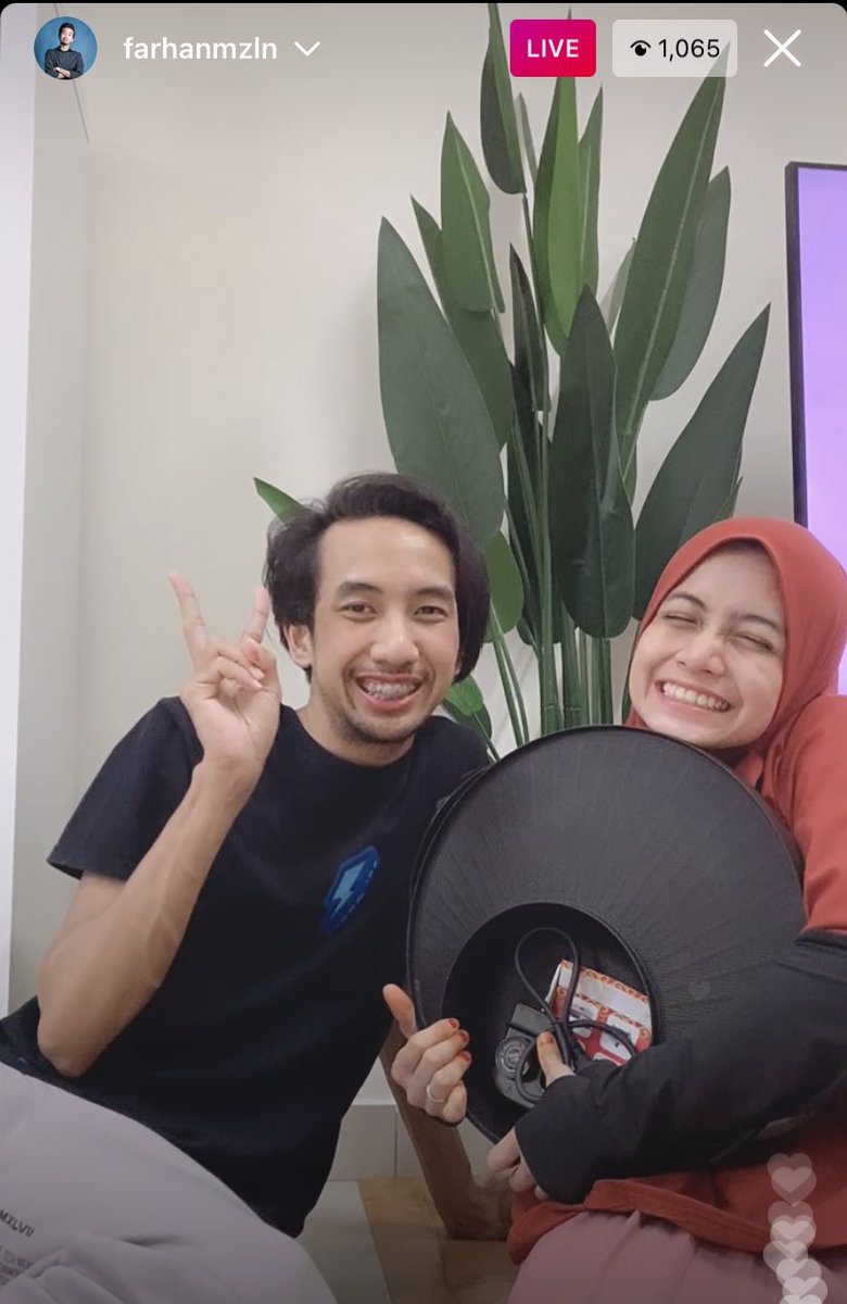 thestylosterk's tweet photo. THE CUTEST 😍 semoga berbahagia selalu paanpika ❤️ https://t.co/IJNaCYHs1m