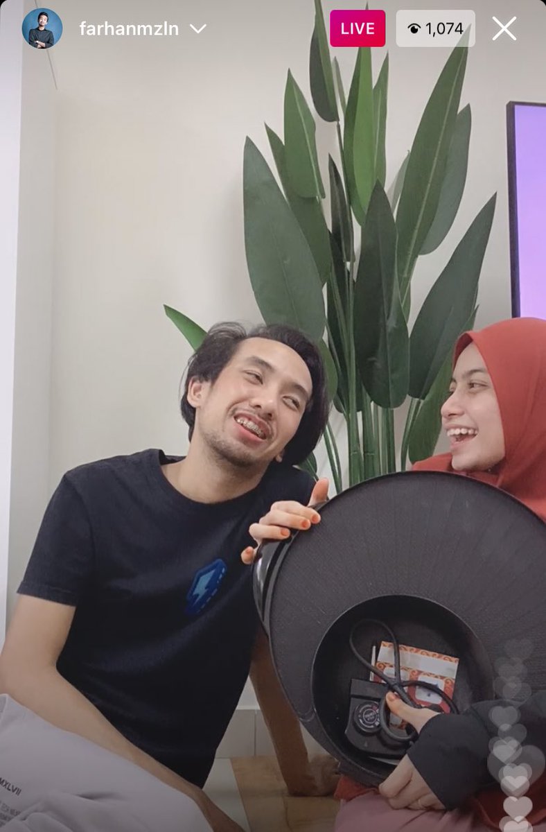 thestylosterk's tweet photo. THE CUTEST 😍 semoga berbahagia selalu paanpika ❤️ https://t.co/IJNaCYHs1m