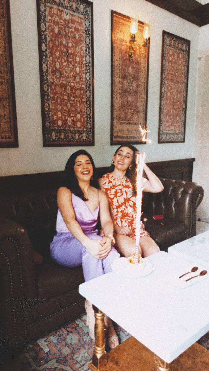 Lefonss's tweet photo. Mi último cumpleaños en mis 20s. 🥲 https://t.co/mSgIw6FwZf