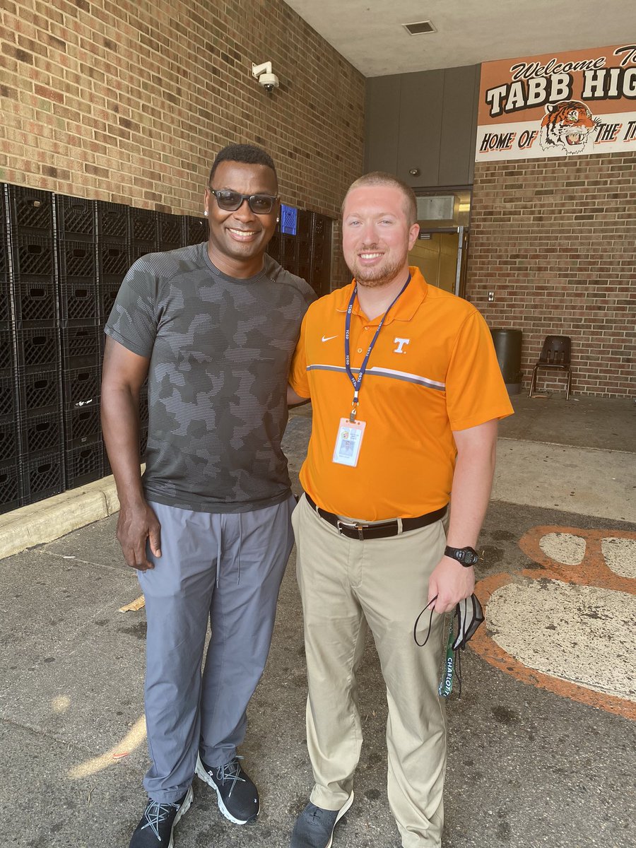 It was great having Tabb legend Terry Kirby back home at Tabb today. #GoTigers