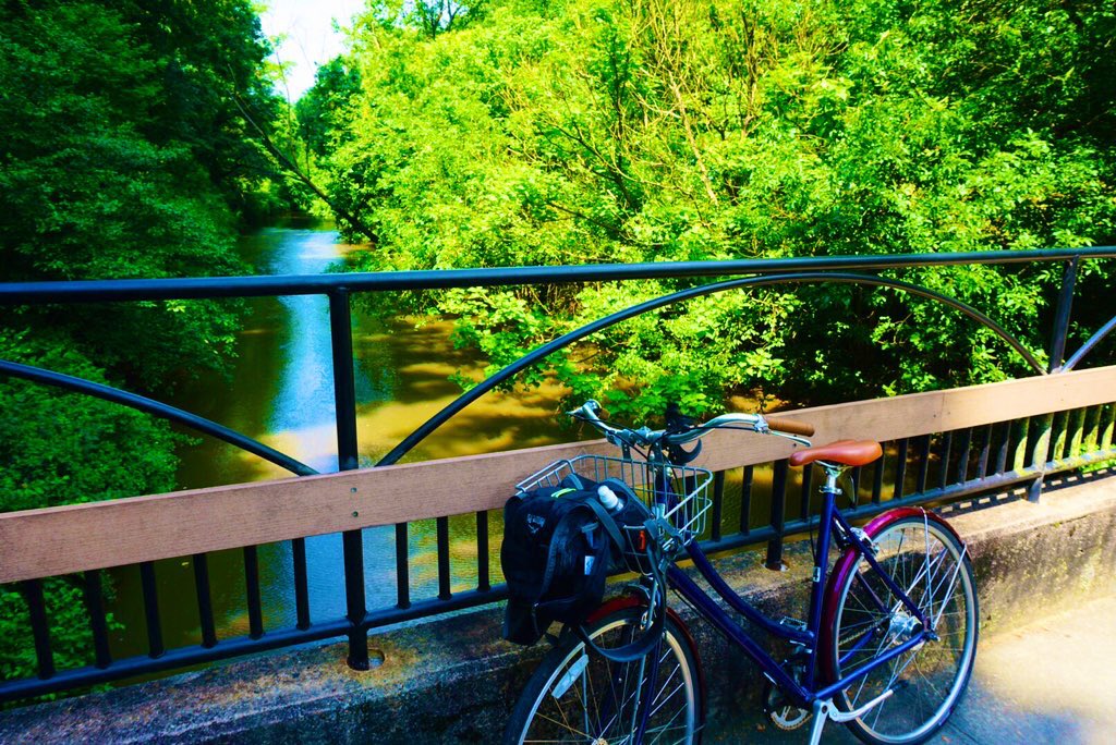 jesusfuentes80's tweet photo. Ended my 6 mi ride close to Green Forest Park. So much green! 💚 I have to continue my trail discoveries tomorrow. Hello @CityGreenville! 🤩 #bikeinnbikeout #tourismeàvélo #cycletourism [3/3] https://t.co/IiVDDseWLr