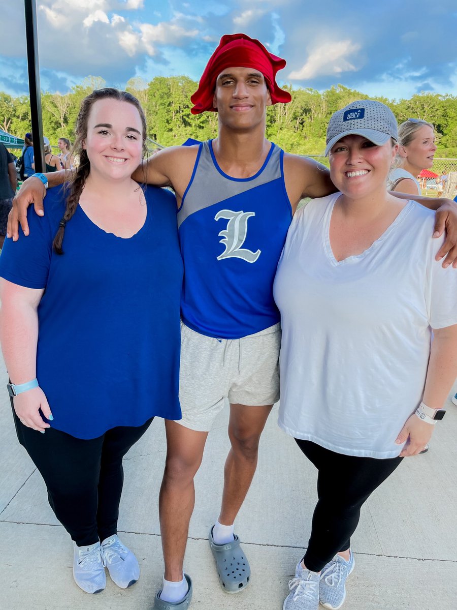 MrsChelseaMoore's tweet photo. After placing 4th in the state for 300m hurdles, @IamGregBush30 says to me, “I’m grateful but not satisfied.” And that’s why I love him. Gracious, but hungry. I am truly so lucky to have crossed paths with him. I hope my own kids have his character. He is so special! 💙🏅 https://t.co/cGGlAN26dt