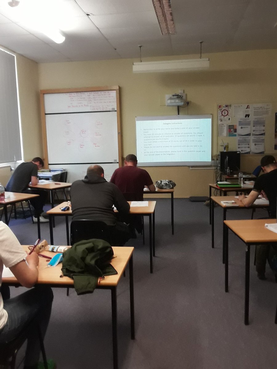 TheTrainingFolk's tweet photo. Another CITB health and safety course delivered this week. If you want your green labourer card you need to have this qualification. Guys hard at work completing the exam.

 #healthandsafety #training #certification #courses https://t.co/uHPB1elYpo