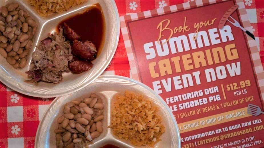 gradysbarbecue's tweet image. 'Tis the season for celebrations!☀️🎉 Whether it's a graduation, wedding or family gathering, leave the barbequing to us! Check out our catering menu and call your local Grady's or order online today!
(📷: @210culturesa)