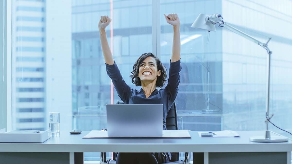 LeadershipGym's tweet photo. Consider the many facets of what success looks like for you in the future. Role and money may be your priority, but it's also important to think about your time, relationships, the impact you have, your legacy, and your thoughts. https://t.co/4ADHYB6LhO #leadershipgym https://t.co/XNZcO7N9ib