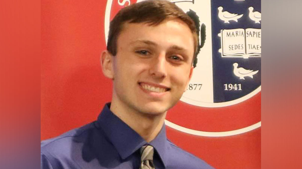 DetMercyCHASS's tweet photo. Nathan Wodwaski earned a Bachelor of Science in Computer and Information Systems as part of the Class of 2021. He also earned the Dean's Gold Key Award and the Cybersecurity &amp; Information Systems Undergraduate Award! https://t.co/PAvZ3qPvEL

#DetroitMercy2021 #cybersecuritymajor https://t.co/eA16vC6cpS