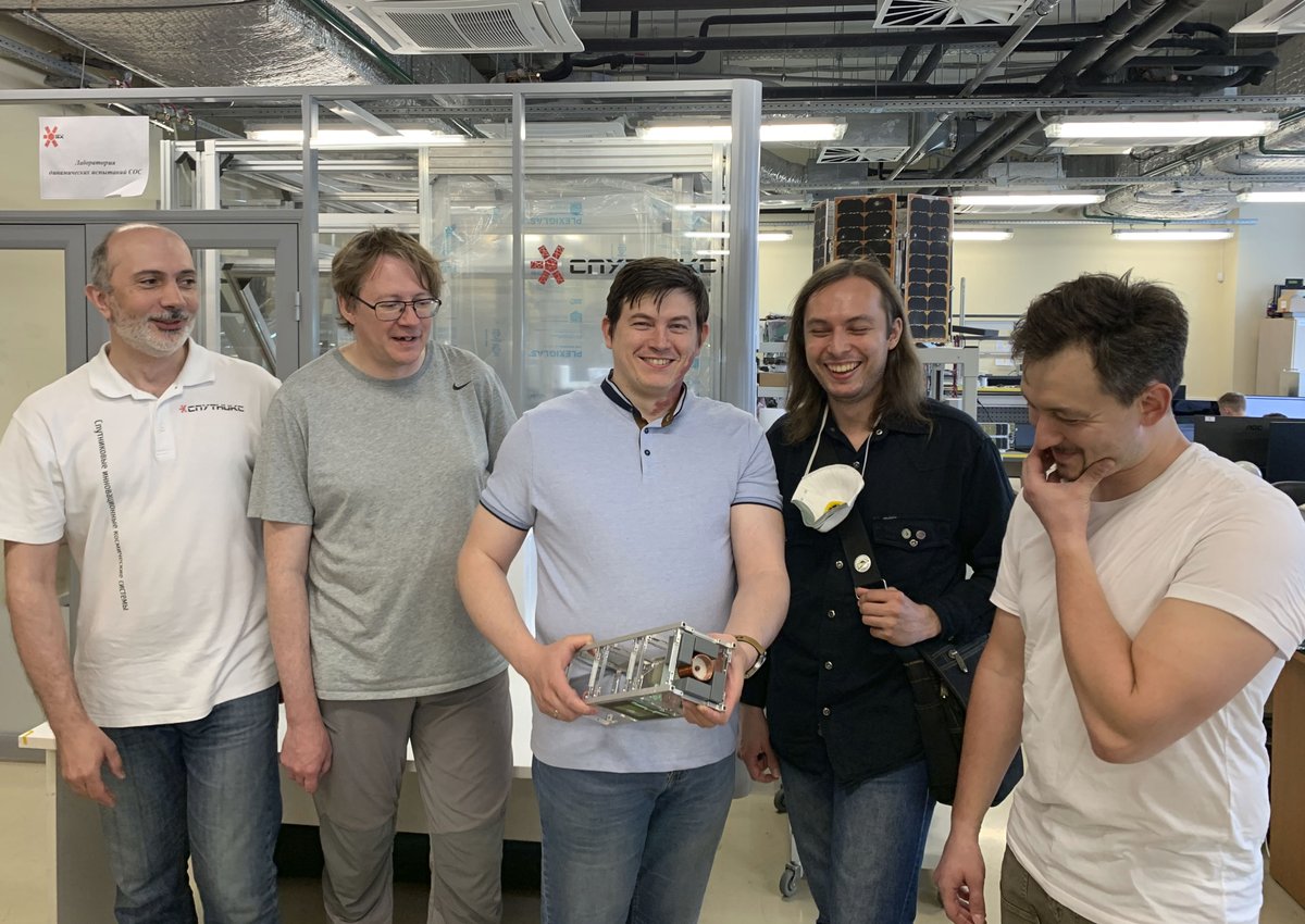 Sputnixru's tweet image. We conducted a rough fitting of a prototype of an ablative plasma engine for the cubesats. The engine is developed by MEPhI. It turned out to be compact with very good design characteristics which we plan to check during nearest flights. #satellite #mephi #space #satellite