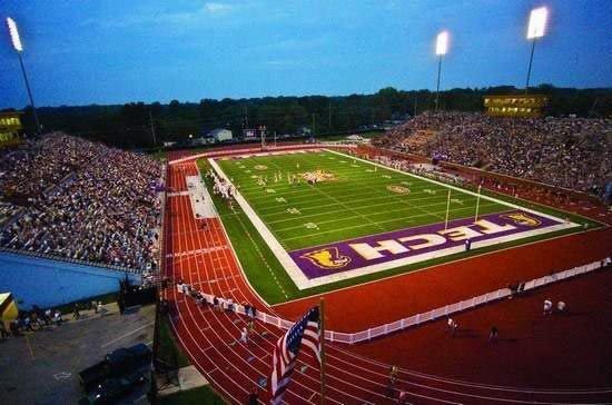 ArtelliousE's tweet photo. Blessed To Receive An Offer From @tennesseetech 💜💛 
@CoachFMarshall 
@CoachCoffey1 
@CoachRaw_ 
@Rivalsfbcamps https://t.co/9H2mYs1Js8