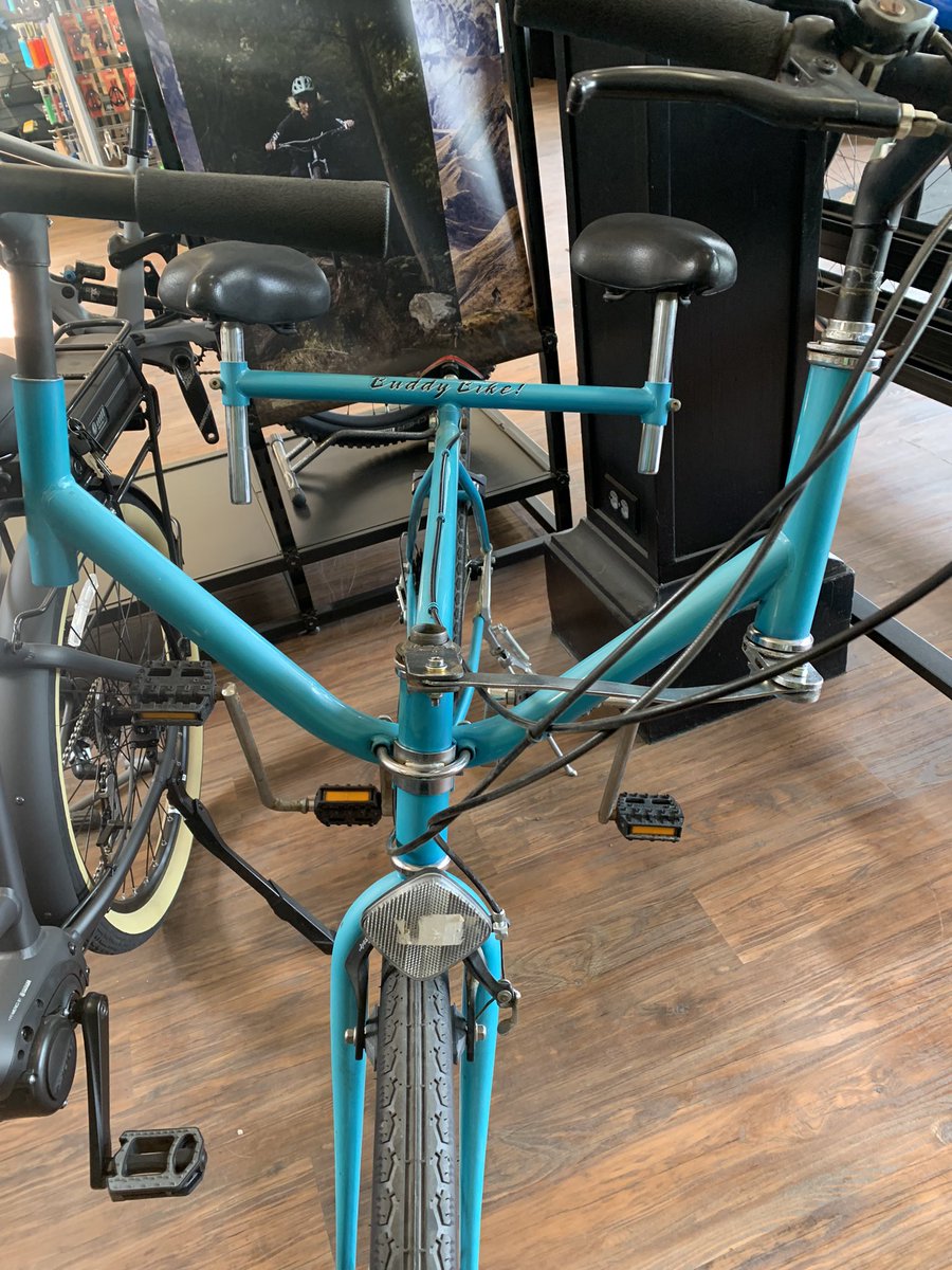FOMOCoach's tweet photo. Y’all…came across this in bike shop! It’s called the Buddy Bike - a classic bicycle built for two - logo in the classic  @DebbieGibson font. 🤣 @BuddyCasimano did you design this baby??? Keep pedalin’ you two! https://t.co/9w8Sr5JDGQ