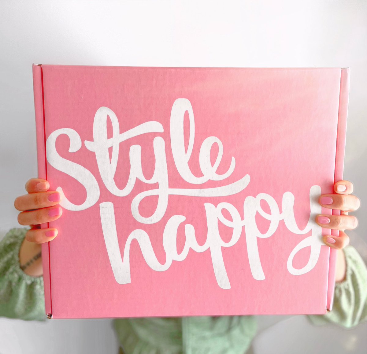 ChattersHair's tweet photo. ✨$3k GIVEAWAY✨ Ready to re-vamp your hair care routine? We will be randomly selecting 1 Instagram follower to receive a HUGE #StyleHappy gift box with $3,000 worth of stylist-approved product.
Follow us at: https://t.co/UU3ML30XWu
✨✨
#Giveaway #hairstyle #hairtrends https://t.co/JM9WRb7w7p
