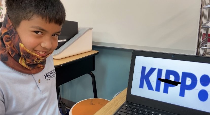 MsHe1ton's tweet photo. G3 created research projects about a planet! We are currently videoing ourselves presenting our projects so we can share with G2 next week! Here are some snapshots. ✅ #kacdjoy #kipp https://t.co/p11mHjk2sD