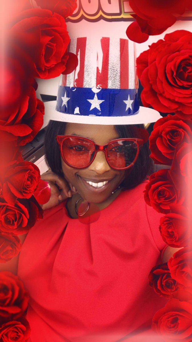 ChawanaKendrick's tweet photo. Ms Pawn wrapping up a fun filled #Region3Red week honoring @USArmy @USNavy @usairforce @USMC #AirForceMom #TMXCares #RedInTheDelta @TitleBucks @TMXCompanies https://t.co/wsIX7ThUvB